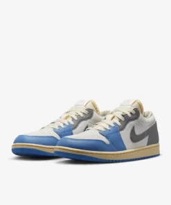 Alternative view of کتونی روزمره جردن Air Jordan 1 Low Tokyo 96