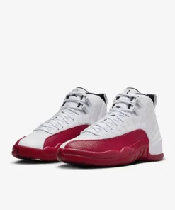 Alternative view of کتونی روزمره جردن Air Jordan 12 Retro Cherry