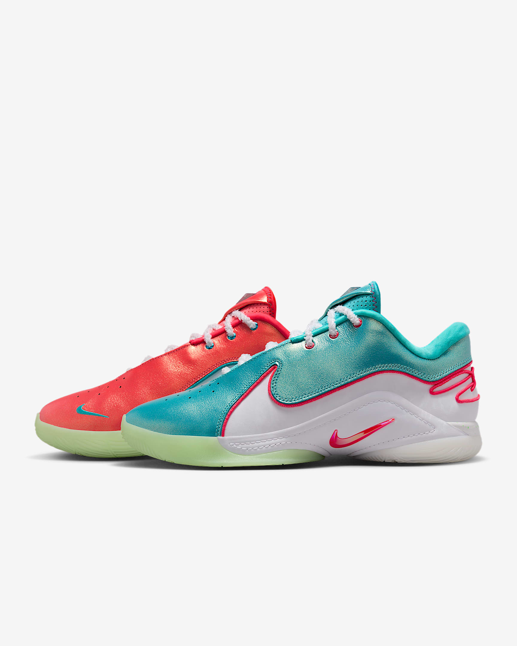 LEBRON+XXII+XMAS